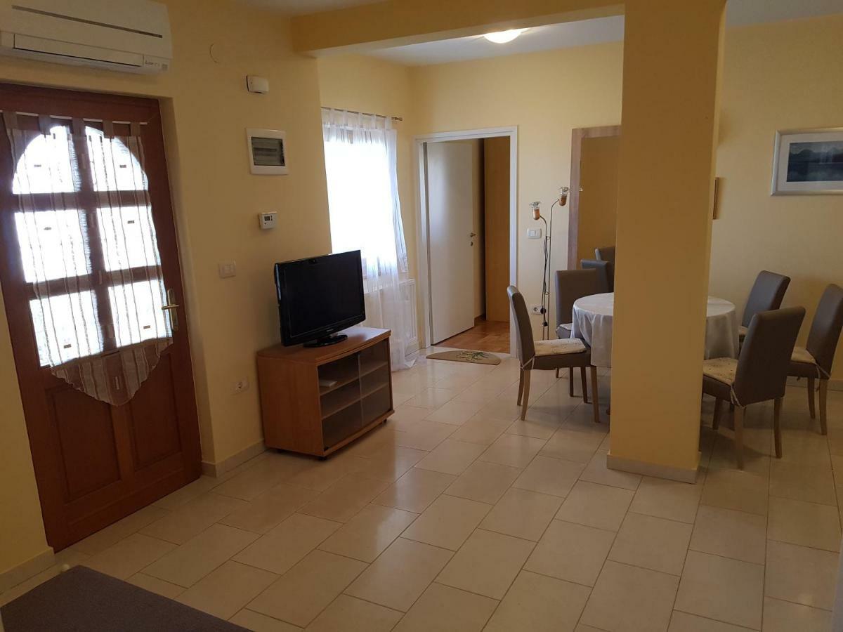Barba Apartman Liznjan